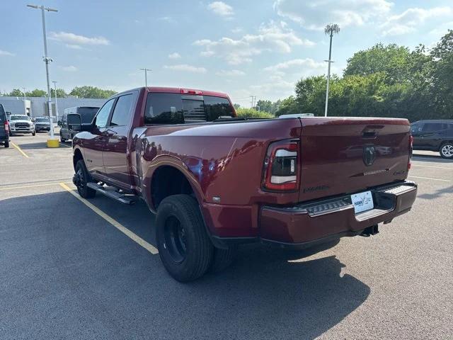 2024 RAM 3500 Laramie Crew Cab 4x4 8 Box