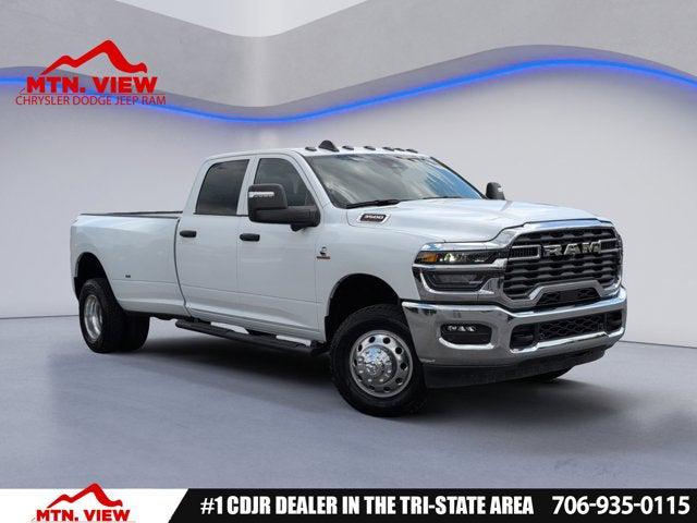 2025 RAM Ram 3500 RAM 3500 TRADESMAN CREW CAB 4X4 8 BOX