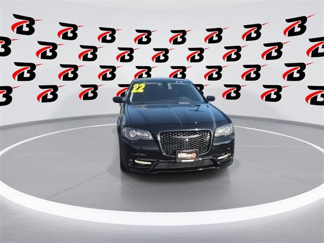 2022 Chrysler 300 Touring L AWD