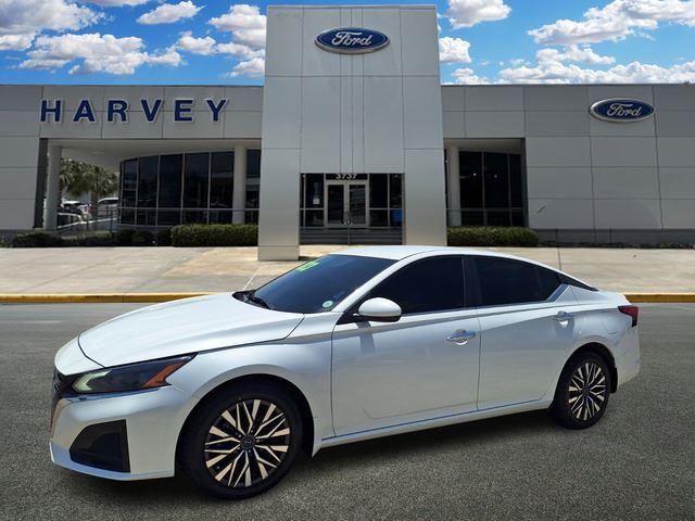 2023 Nissan Altima SV Intelligent AWD