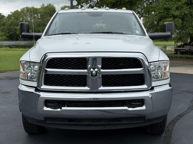 2018 RAM 3500 Tradesman Crew Cab 4x4 8 Box