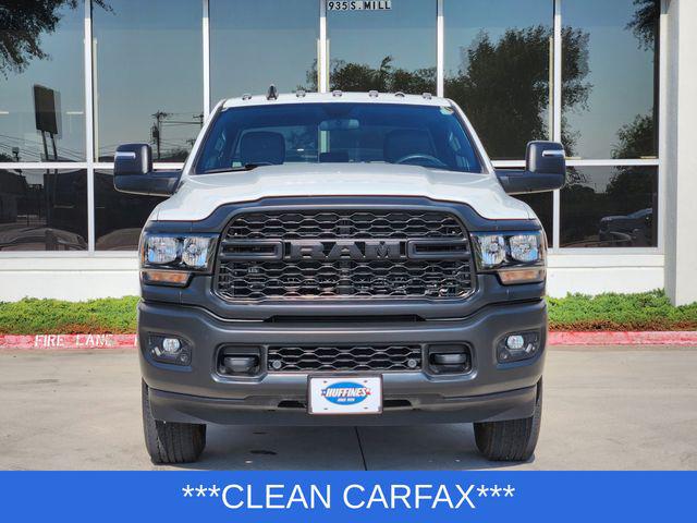 2023 RAM 3500 Tradesman Crew Cab 4x4 8 Box