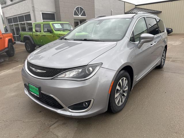 2020 Chrysler Pacifica Touring L Plus 2020 Chrysler Pacifica Touring L Plus