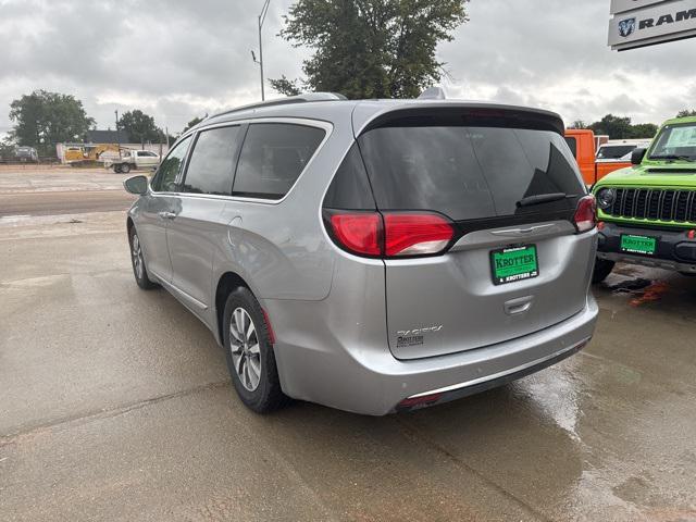 2020 Chrysler Pacifica Touring L Plus 2020 Chrysler Pacifica Touring L Plus