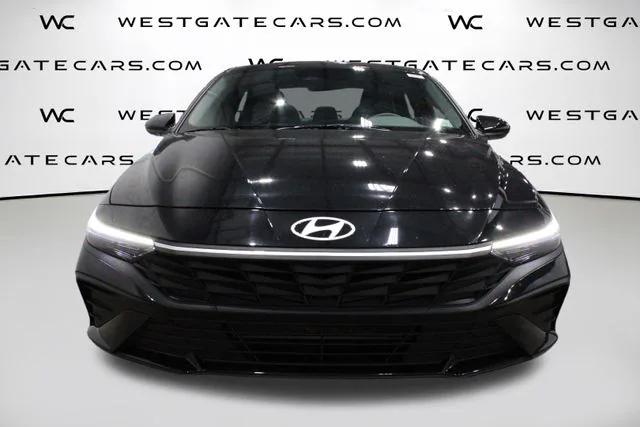 2024 Hyundai Elantra SEL 2024 Hyundai Elantra SEL