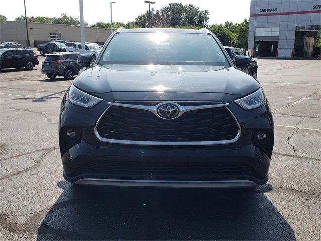 2022 Toyota Highlander Platinum 2022 Toyota Highlander Platinum