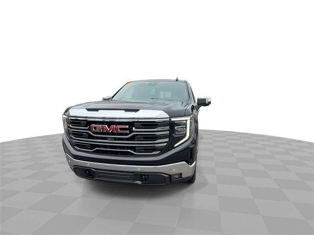 2022 GMC Sierra 1500 4WD Crew Cab Short Box SLT