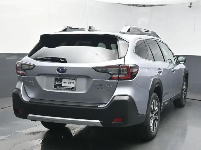 2025 Subaru Outback Touring
