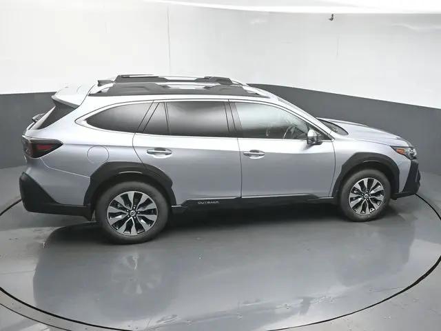 2025 Subaru Outback Touring
