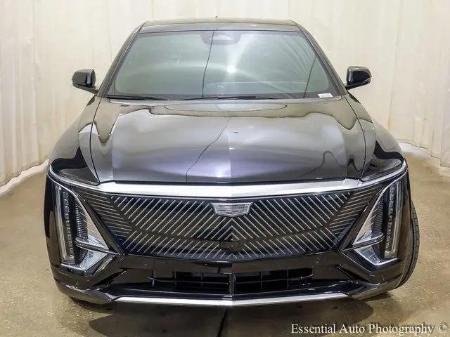 2025 Cadillac iQ Luxury 1 RWD