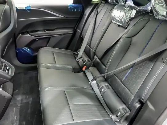 2025 Cadillac iQ Luxury 1 RWD