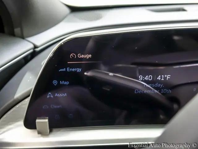 2025 Cadillac iQ Luxury 1 RWD