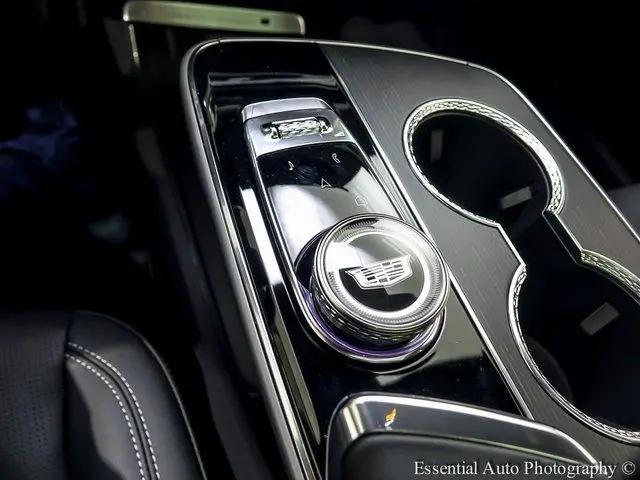 2025 Cadillac iQ Luxury 1 RWD