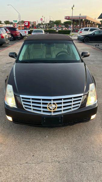 2009 Cadillac DTS 1SA for sale in Garland, TX
