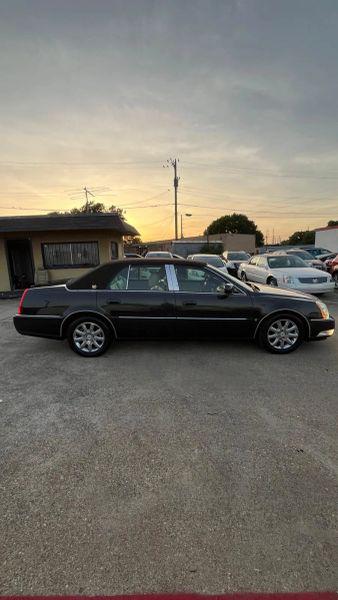 2009 Cadillac DTS 1SA