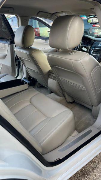 2010 Cadillac DTS Standard