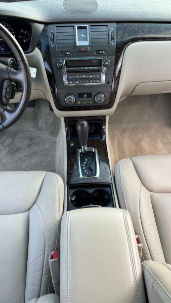 2010 Cadillac DTS Standard