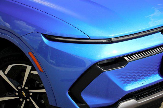 2025 Chevrolet Equinox LT 2