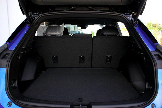 2025 Chevrolet Equinox LT 2