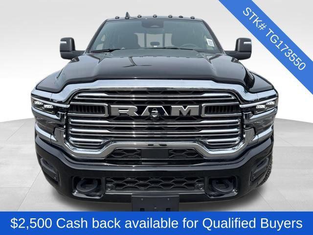 2026 RAM Ram 5500 Chassis Cab RAM 5500 BIG HORN CHASSIS CREW CAB 4X4 84 CA