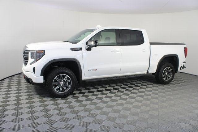 2024 GMC Sierra 1500 4WD Crew Cab Short Box AT4