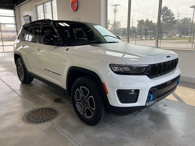 2022 Jeep Grand Cherokee 4xe Trailhawk 4x4