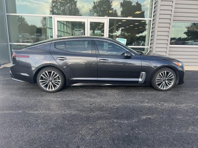 2019 Kia Stinger Base