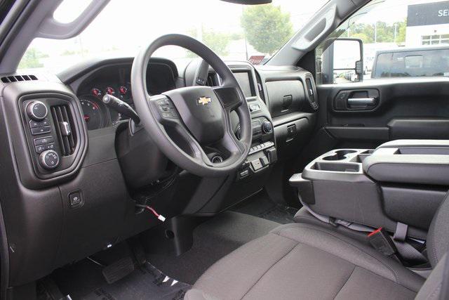 2024 Chevrolet Silverado 2500HD 4WD Crew Cab Standard Bed Custom