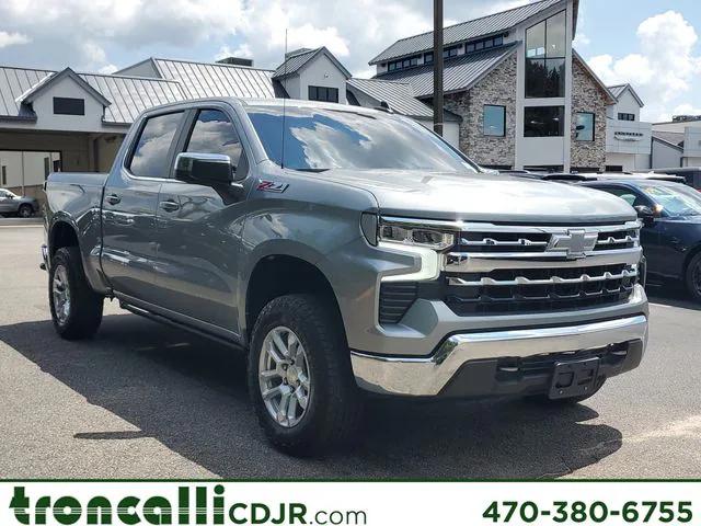 2023 Chevrolet Silverado 1500 4WD Crew Cab Standard Bed LT