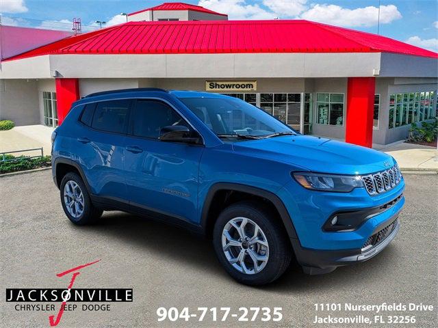 2025 Jeep Compass COMPASS LATITUDE 4X4
