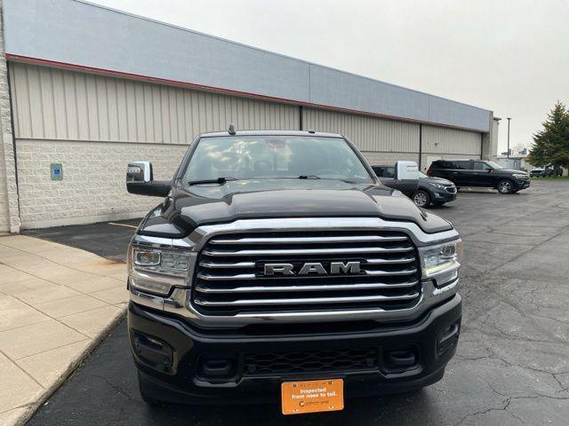 2023 RAM 3500 Limited Longhorn Mega Cab 4x4 64 Box
