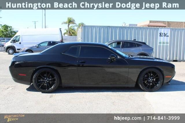 2018 Dodge Challenger SXT Plus