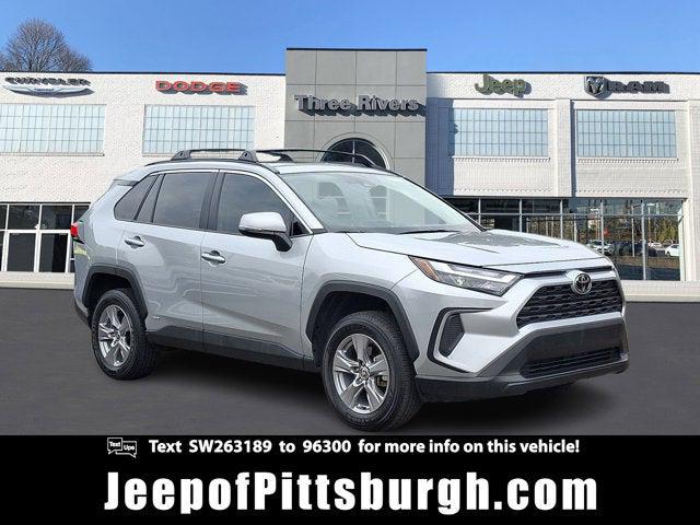 2025 Toyota RAV4 Hybrid XLE