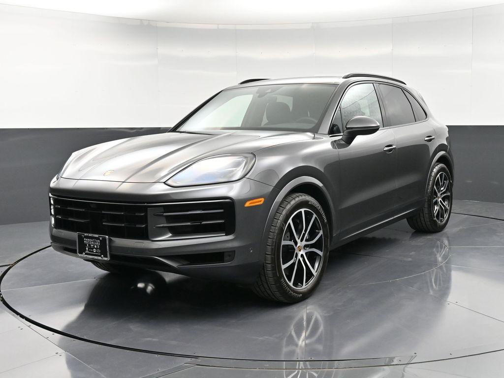 /2025 Porsche Cayenne