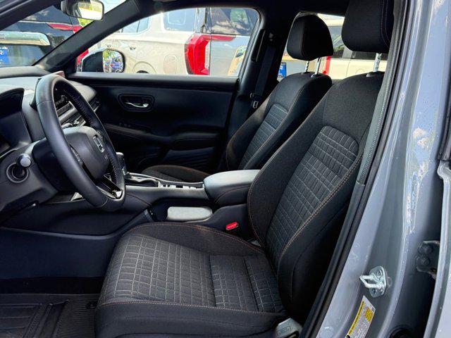 2025 Honda HR-V AWD Sport