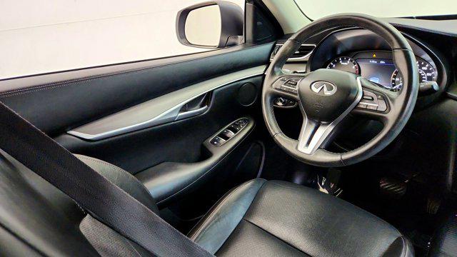 2022 INFINITI QX50 LUXE AWD