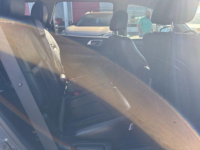 2013 Nissan Pathfinder SL