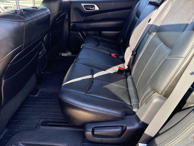 2013 Nissan Pathfinder SL