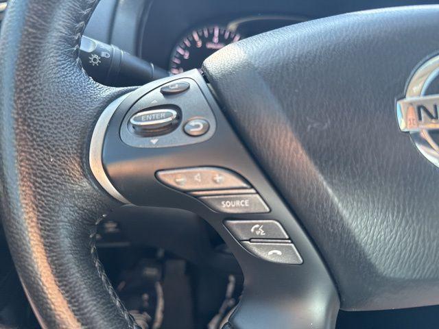 2013 Nissan Pathfinder SL