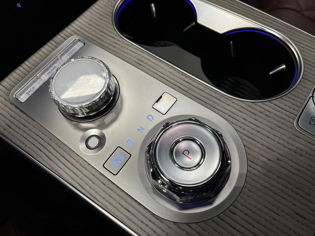 2025 Genesis GV80 3.5T Prestige AWD