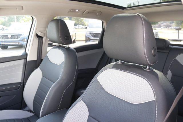 2024 Volkswagen Taos 1.5T SEL