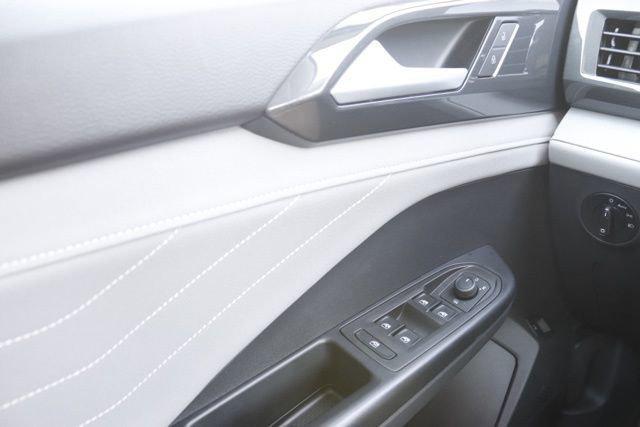 2024 Volkswagen Taos 1.5T SEL