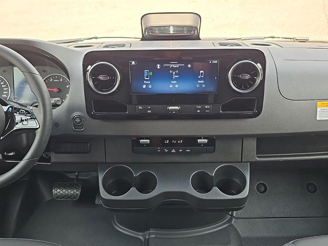 2025 Mercedes-Benz Sprinter 3500 High Roof 4-Cyl Diesel HO