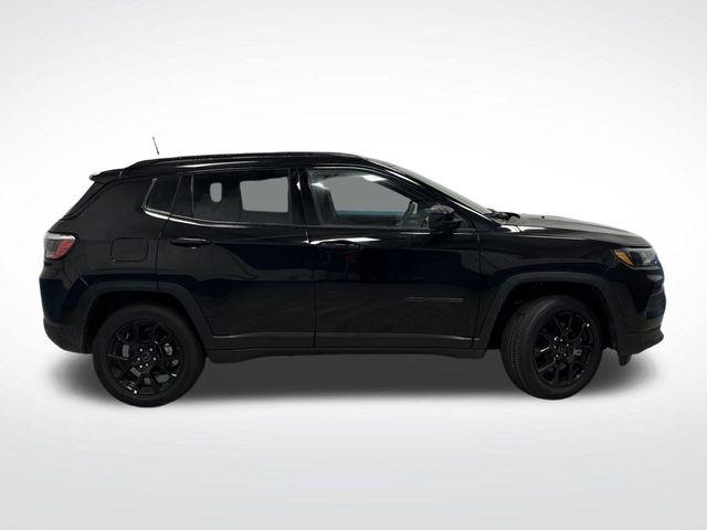 2026 Jeep Compass COMPASS LATITUDE ALTITUDE 4X4 2026 Jeep Compass COMPASS LATITUDE ALTITUDE 4X4