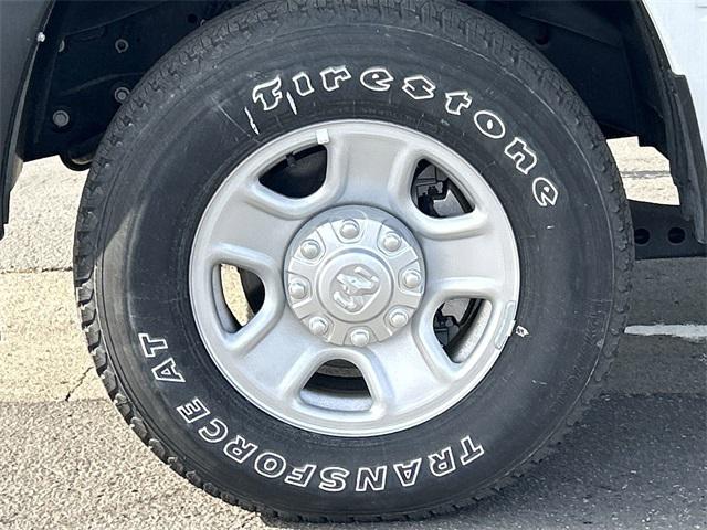 2023 RAM 2500 Tradesman Crew Cab 4x4 64 Box