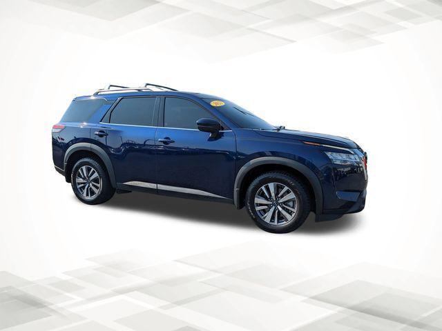 2023 Nissan Pathfinder SL 4WD