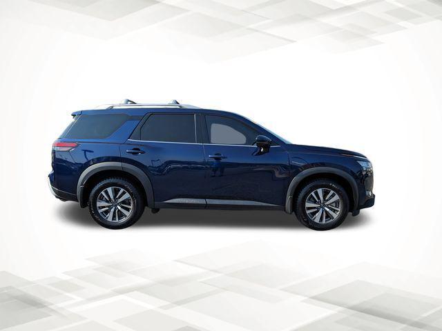 2023 Nissan Pathfinder SL 4WD