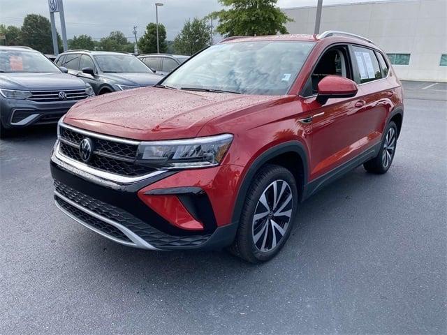2024 Volkswagen Taos 1.5T SE