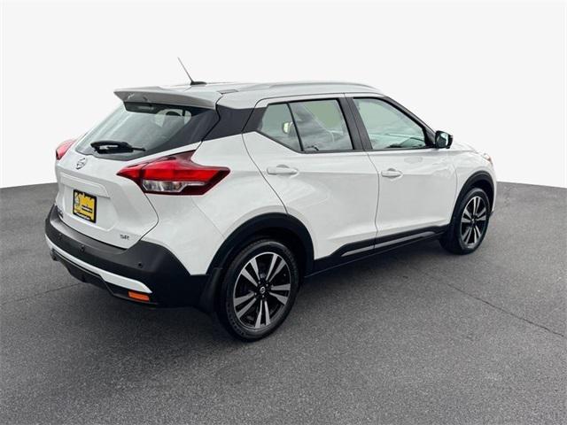 2020 Nissan Kicks SR Xtronic CVT