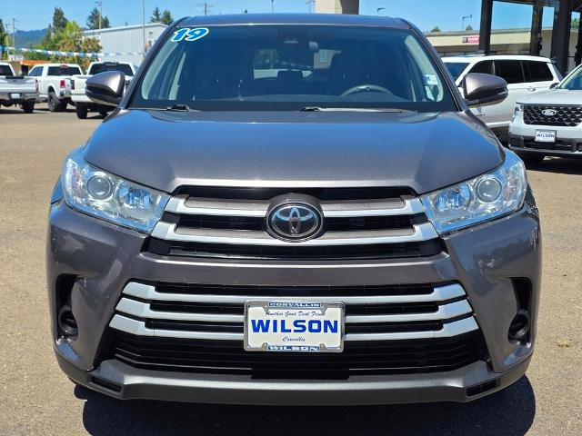 2019 Toyota Highlander LE
